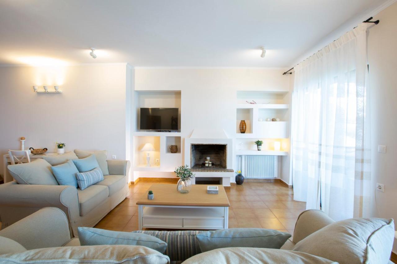 Arokaria Beach House Nikiána Eksteriør bilde